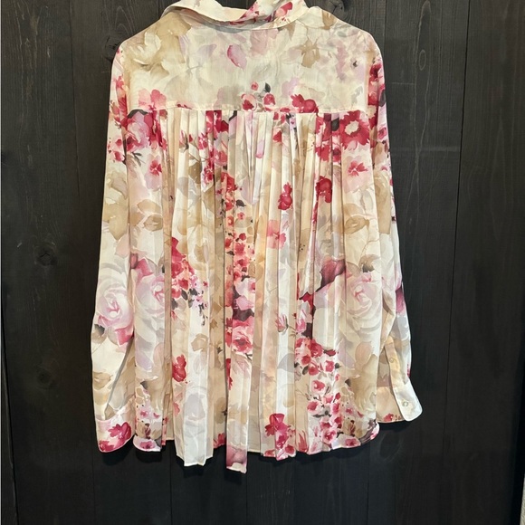 Chaps Women's Button Down Shirt - Pink and Cream Floral - Picture 2 of 3